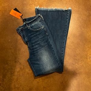 Risen denim jeans 13